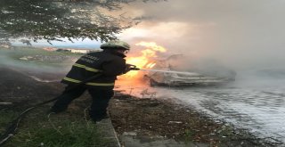 Seyir Halindeki Otomobil Alev Alev Yanarak Küle Döndü