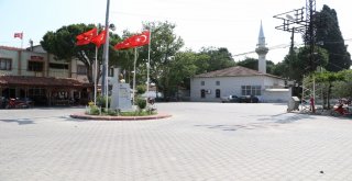 Mahalleler Maskiyle Sil Baştan İnşa Ediliyor