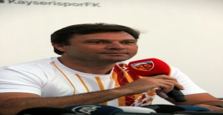 Kayserispor Yeni Transferlerini Taraftara Tanıttı