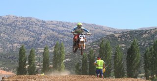 Seydikemerde  Süper Enduro Heyecanı