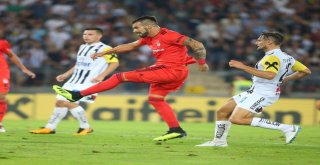 Uefa Avrupa Ligi: Lask Linz: 2 - Beşiktaş: 1 (Maç Sonucu)