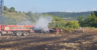 Patlayan Komprosürün Çıkardığı Yangın, Sondaj Makinası Ve Kamyonu Kül Etti