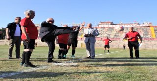 Atatürk Stadyumundaki Son Maçı Eskişehirsporun Efsaneleri Kazandı