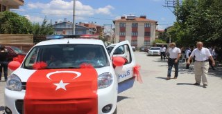 Polis Aracı Şehit Kardeşine Sünnet Arabası Oldu