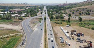 BAŞKENT'TE TRAFİK YOĞUNLUĞUNU AZALTACAK PROJELER HIZLA İLERLİYOR