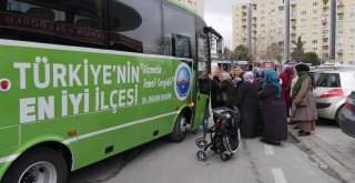 Başkan Akgün: Komşusu Açken Tok Yatan Bizden Değildir