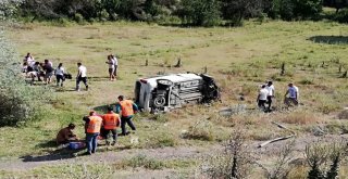 Çorumda Otomobil Şarampole Uçtu: 1 Ölü, 2 Yaralı