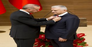 Tbmm Başkanı Yıldırıma Devlet Şeref Madalyası Tevcih Edildi