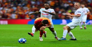 Uefa Şampiyonlar Ligi: Galatasaray: 3 - Lokomotiv Moskova: 0 (Maç Sonucu)