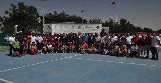 Batmanda Tenis Turnuvasının Finali Yapıldı