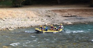 Bir Zamanlar Terörle Anılan Çatakta Rafting Heyecanı