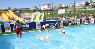 Kareside Çocuklara Aqua Park Keyfi