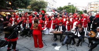 Cumhuriyet Korosu Küçükyalıda Sahne Aldı