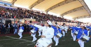 Cumhuriyet Ateşi, Avcılar Sokaklarını Aydınlattı