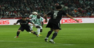 Spor Toto Süper Lig: Atiker Konyaspor: 2 - Beşiktaş: 2 (Maç Sonucu)