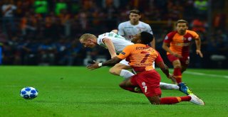 Uefa Şampiyonlar Ligi: Galatasaray: 3 - Lokomotiv Moskova: 0 (Maç Sonucu)