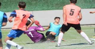 Manisa Bbskın Futbolcu Seçmelerine Yoğun İlgi