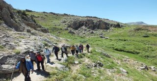 Tuncelinin Doğasını Profesyoneller Tanıtıyor