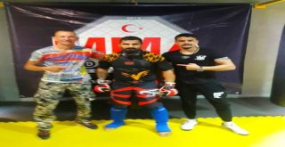 Küçükköy Spor Mma Takımı Yalovadan 2 Altın, 1 Gümüş Ve 3 Bronz Madalya İle Döndü