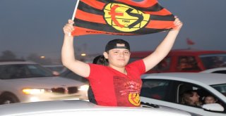 Eskişehirspor Şampiyon Gibi Uğurlandı