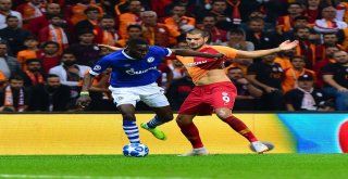 Uefa Şampiyonlar Ligi: Galatasaray: 0 - Schalke 04: 0 (Maç Sonucu)