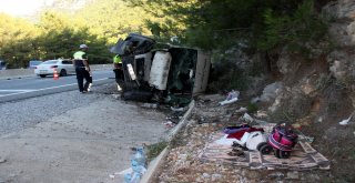 Tatil Yolundaki Midibüsün Freni Patladı: 6Sı Çocuk 20 Yaralı