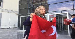 Fatma Nineden, Teröristlere Bayraklı Tepki