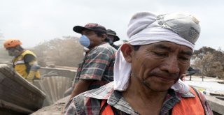 Guatemalada Yanardağı Patlamasında 300Den Fazla Kayıp