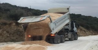 Marmarada Yol Yapım Çalışmaları Başladı