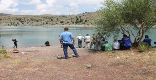 Serinlemek İçin Girdiği Baraj Gölünde Boğuldu