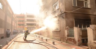 Eskişehirde Terk Edilmiş Binada Çıkan Yangın Korkuttu