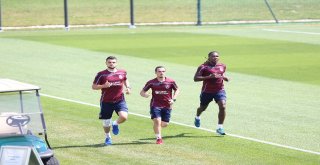 Trabzonsporda Burak Yılmaz Takımla Çalışmalara Başladı