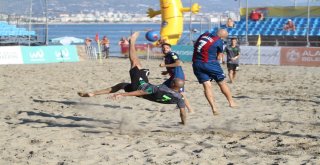 Beach Soccer Cupda Şampiyon Lokomotiv