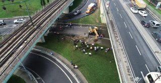 İstanbulda Sular Altında Kalan Cadde Havadan Görüntülendi