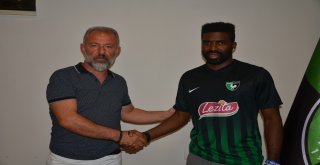 Mbamba, Denizlispor İle Sözleşme İmzaladı