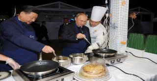 Putin Ve Şi Cinping Krep Hazırladı