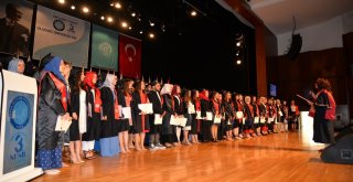 Sağlık Bilimleri Fakültesinde Diploma Heyecanı