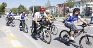 Türk Bayrağı Ankaraya Yola Çıktı