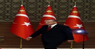 Başkan Recep Tayyip Erdoğan Kabineyi Açıklıyor.