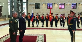 Hulusi Akar, Rus Mevkidaşı İle Görüştü