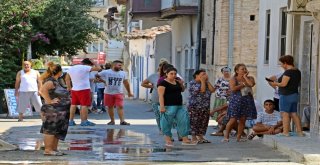 15 Gün Arayla Metruk Binada Çıkan Yangın Mahalleliyi Sokağa Döktü