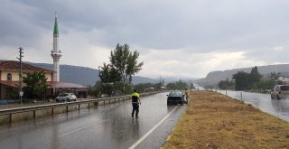 Trafik Kazasında Aynı Aileden 4 Kişi Yaralandı