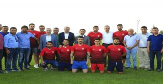 Vali Aktaş, Nevşehir Belediyespor Tesislerini Gezdi