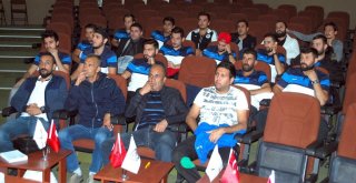 Salihlide Futbolculara Motivasyon Semineri