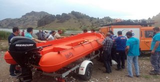 Baraj Gölüne Düşen Çocuk Kayboldu