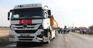 Eskişehirde Trafik Kazası; 2 Ölü 2 Ağır Yaralı