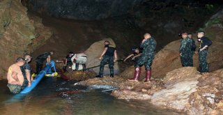 Taylandlı Genç Futbolcular, Aylarca Mağarada Kalabilir