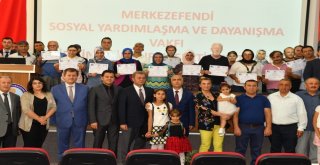 Girişimcilik Kursunda Başarılı Olanlara Sertifikaları Verildi