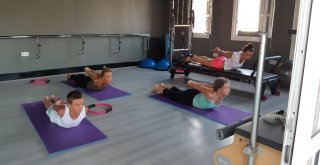 Çeşme Marinada Pilates Keyfi