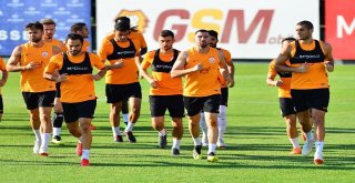 Galatasaray, Göztepe Maçı Hazırlıklarını Sürdürdü